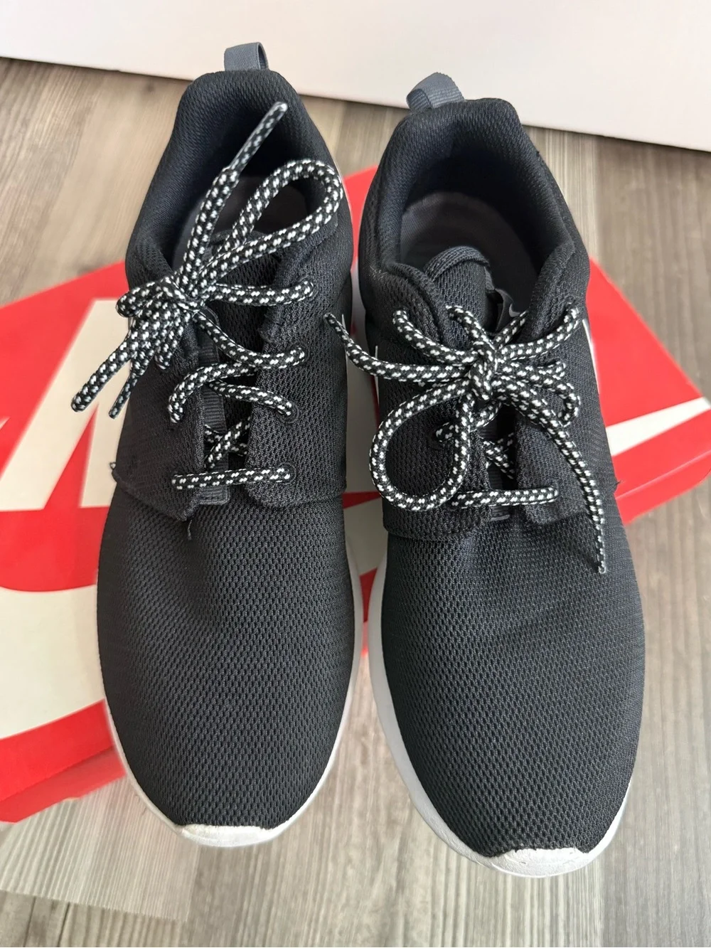 Nike Women’s Roshe One Sneaker